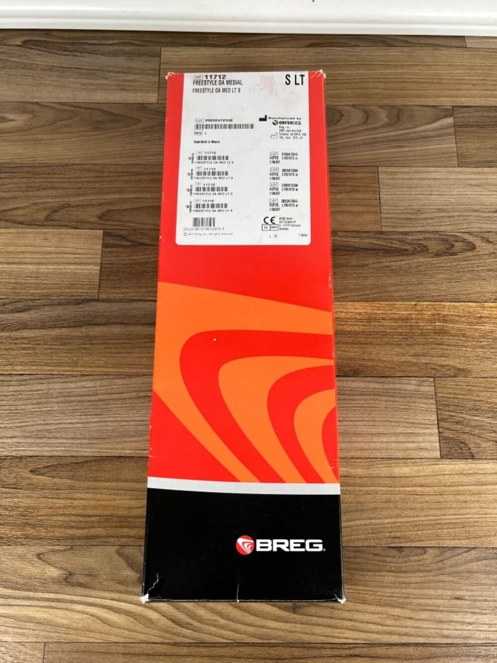 Breg Freestyle OA Medial Knee Brace LEFT Leg Size S Small #11712 W BOX
